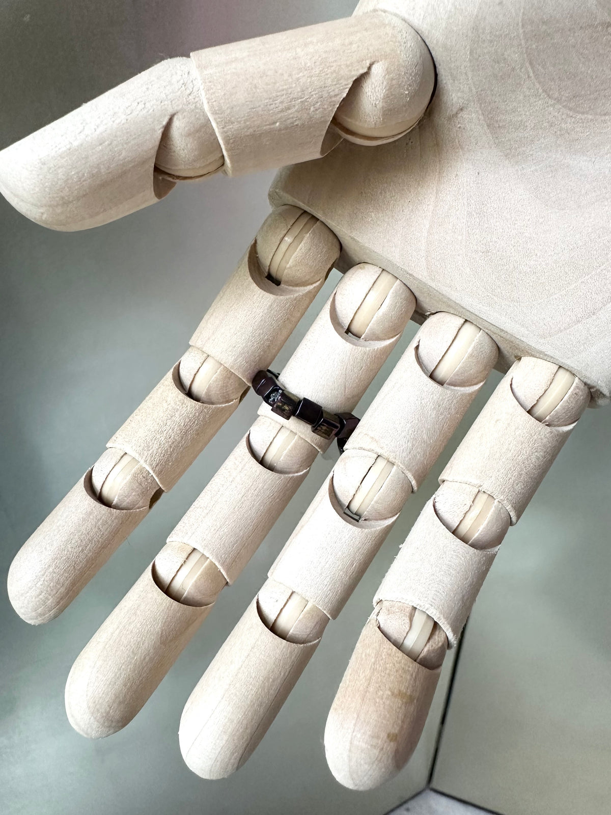 LUMI — Frosted Star Cube Beaded Ring