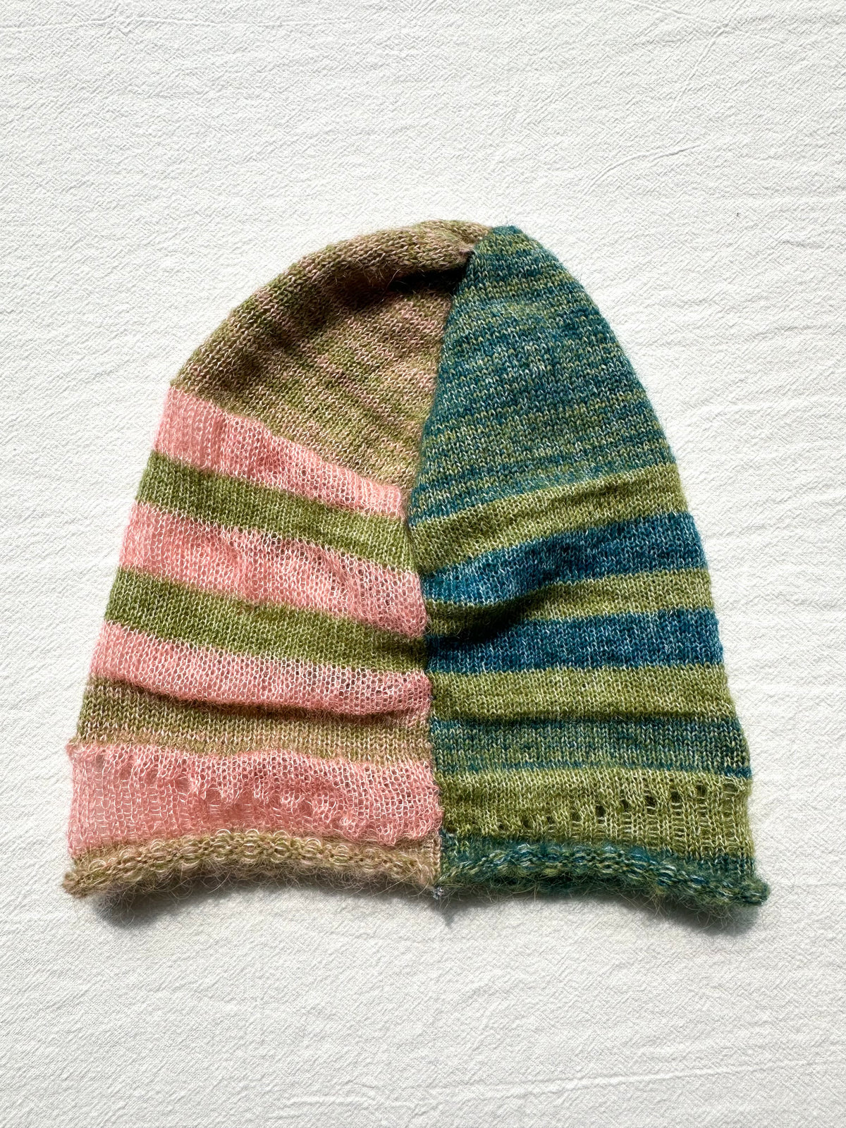 MIRA — Asymmetric Contrast-Stripe Knit Beanie